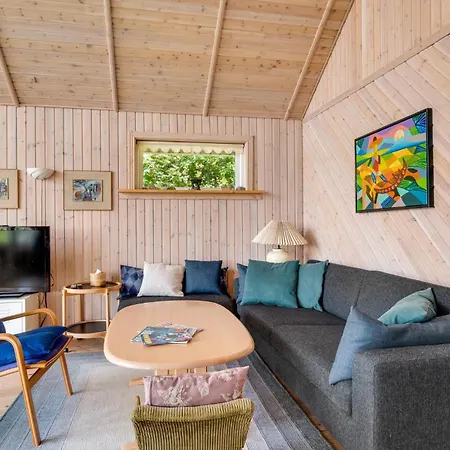 3 Bedroom Lovely In