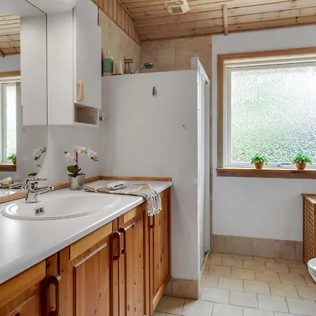 3 Bedroom Awesome In